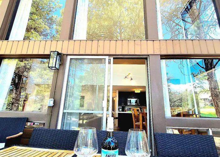 Pines And Plaid Hideaway Flagstaff
