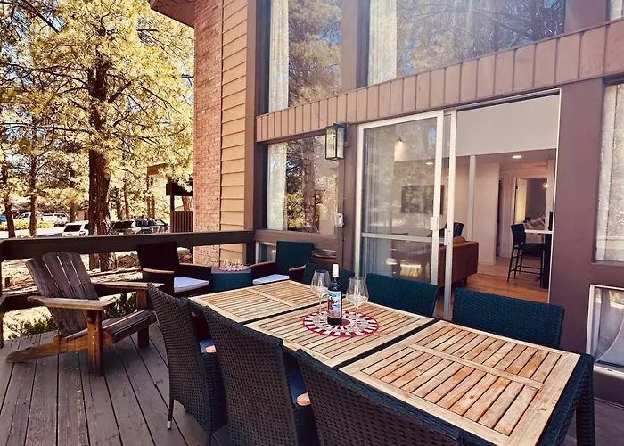 Ferienhaus Pines And Plaid Hideaway