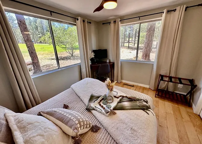 Pines And Plaid Hideaway * Flagstaff